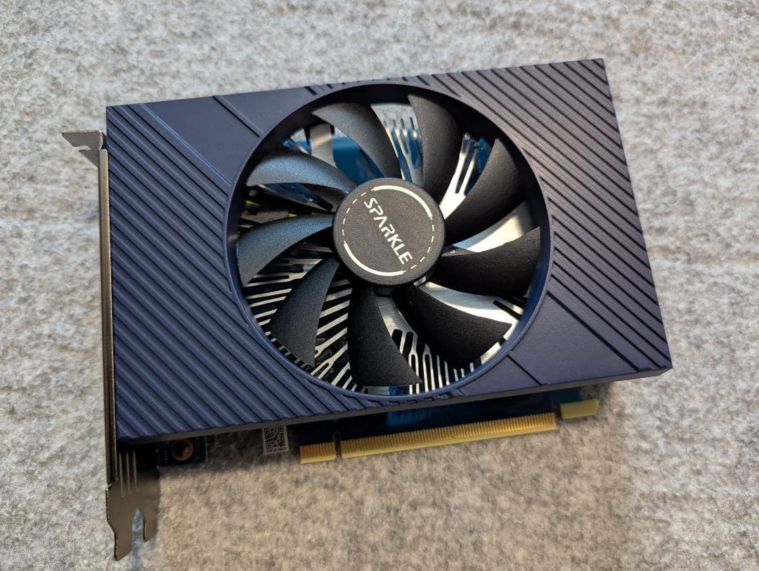 Intel ARC A380 グラフィックボード