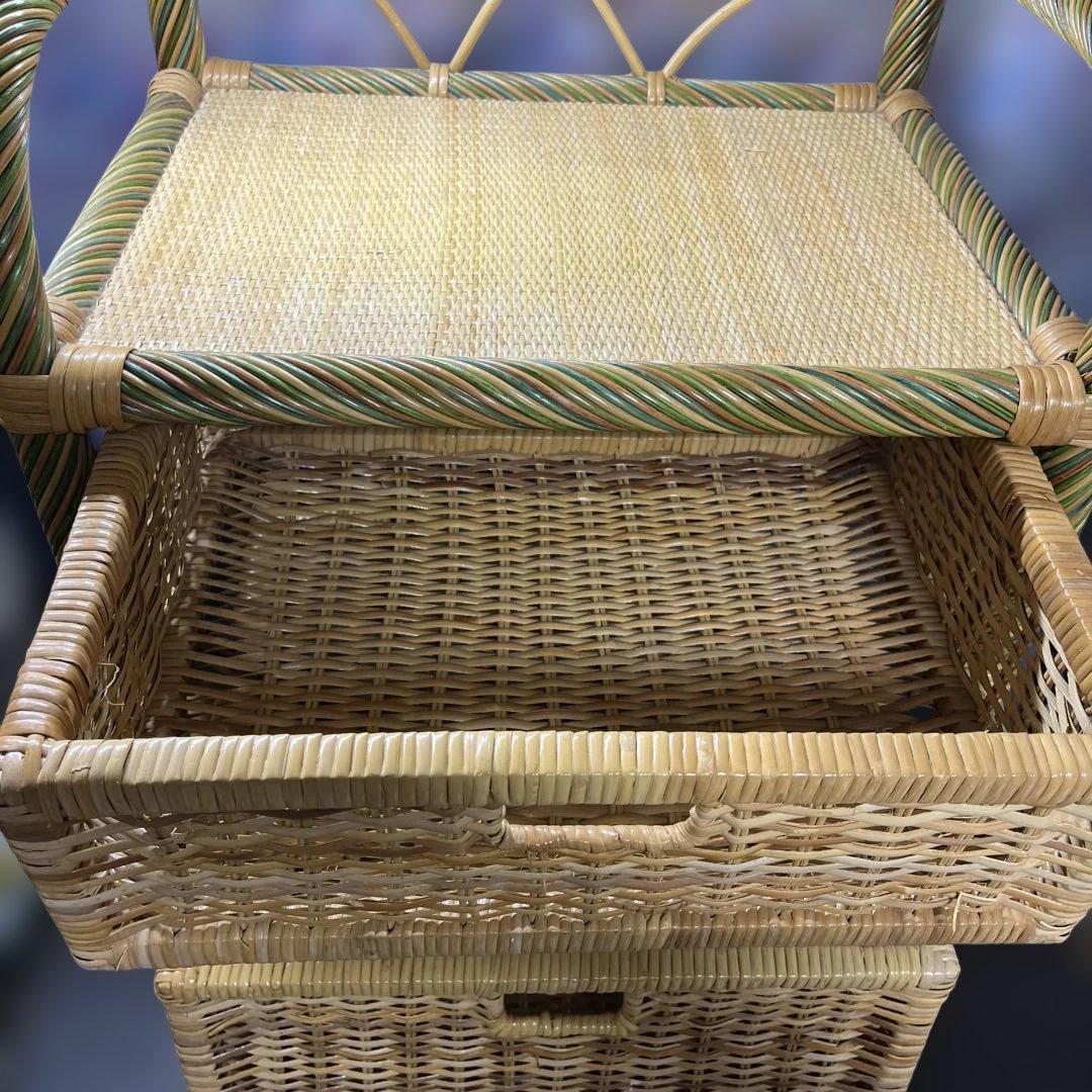 レトロ　ラタン製二段チェスト　ウッドラックキャスター付き