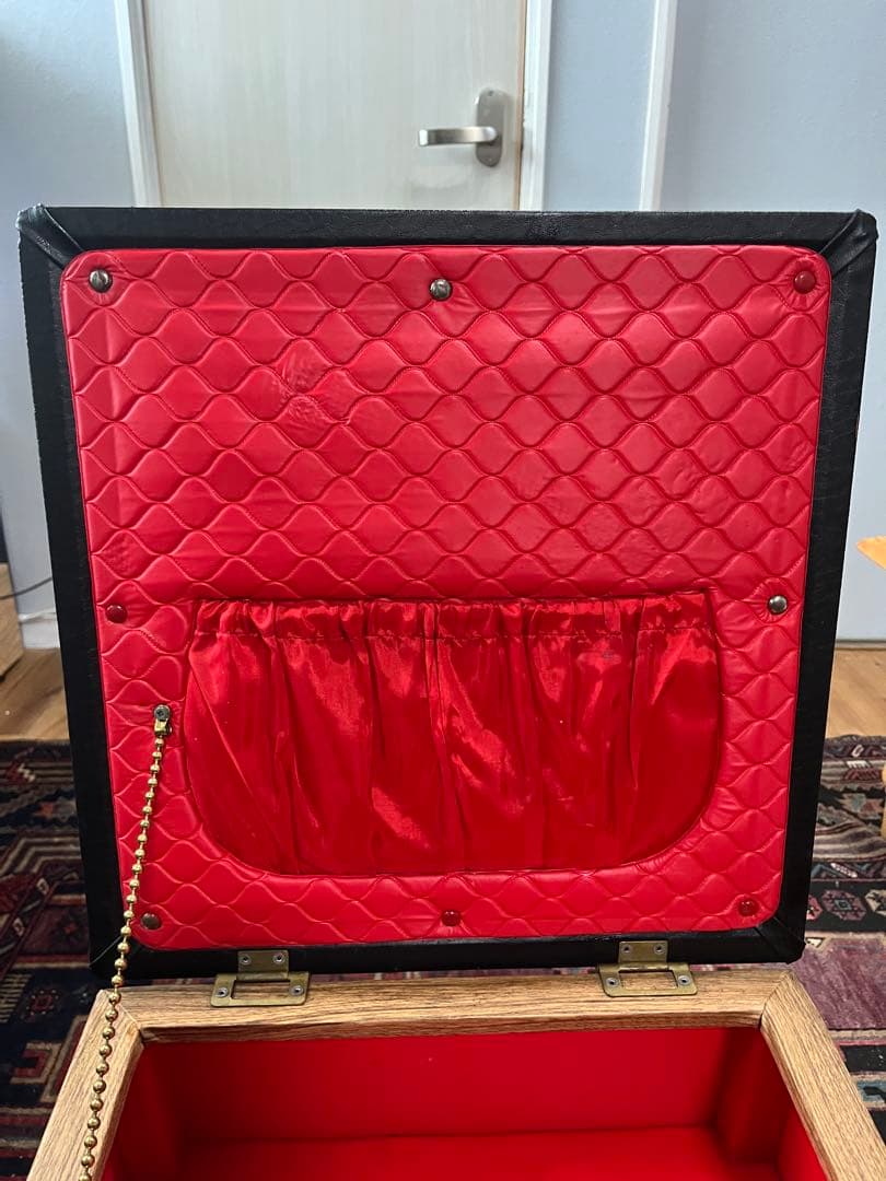 お値下げイギリス　ミッドセンチュリー　スツール裁縫箱　ビンテージ　北欧風