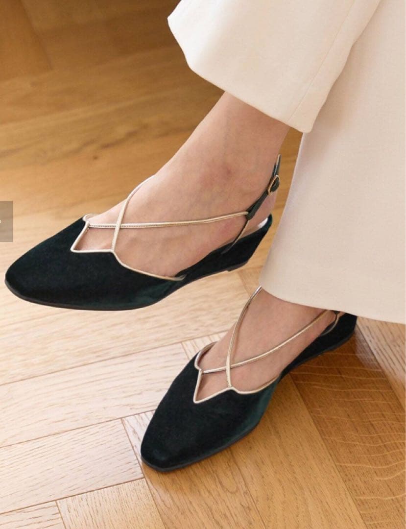 【新品】ネブローニ　ベルベット　サンダル　グリーン　37