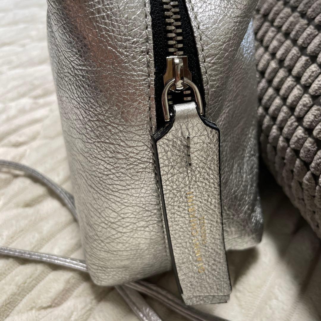 ジャンニキアリーニ　ショルダーバッグ　アリファ　Mサイズ　シルバー