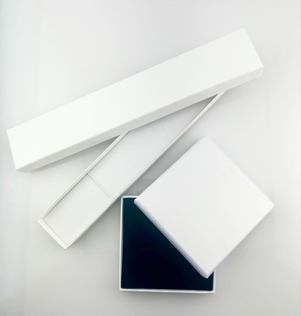 PT天然ブラックダイヤ 片耳ピアス 1.0ct 鑑別カード付き