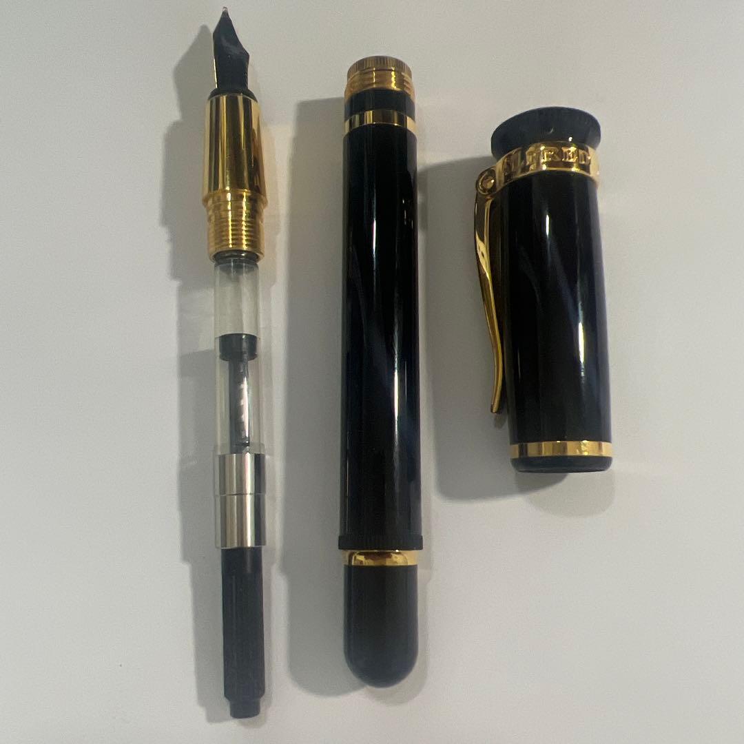 ダンヒル センチュリーマン ブラックレジン ゴールド万年筆