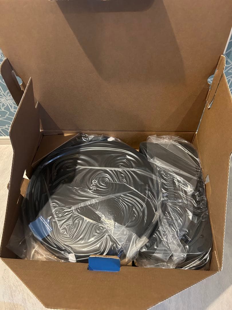 <1/6まで最終値下げ>eufy C10 ロボット掃除機 本体+オマケあり