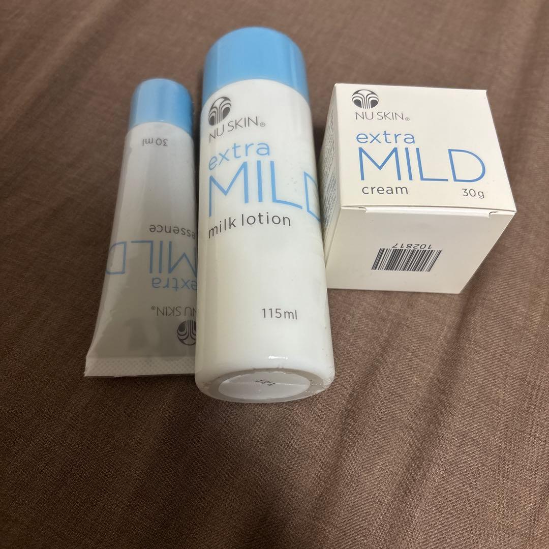 ニュースキンエクストラマイルド3点(乳液、エッセンス、クリーム)【新品未使用】