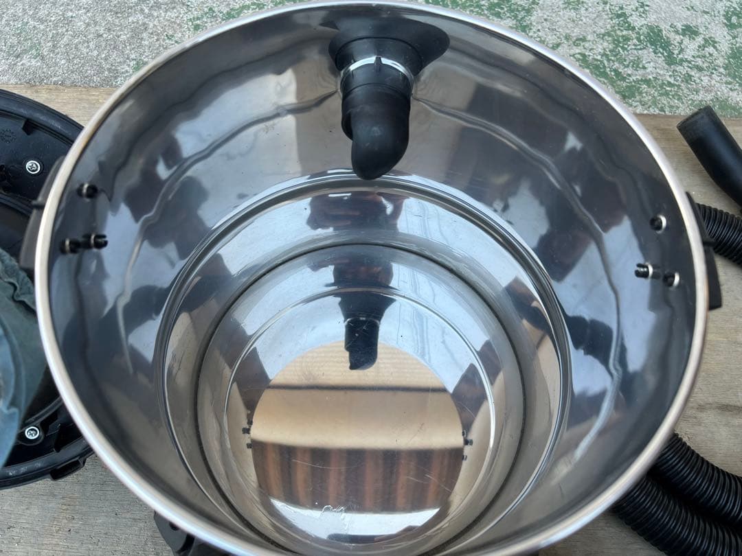 【O-819】E-Value 乾湿両用掃除機 EVC1200SCL