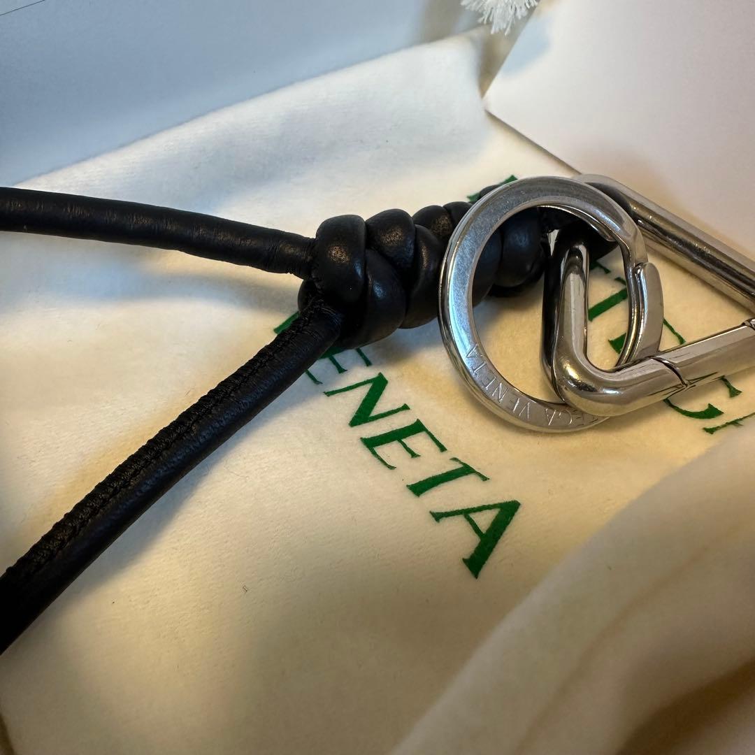 ☆極美品☆　ボッテガヴェネタ　キーリング　ネイビー　箱付き