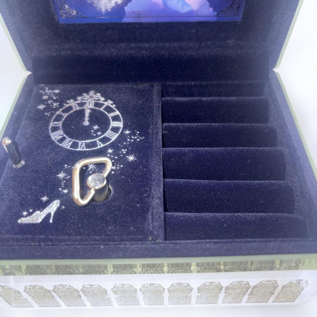 新品未使用品　Disney Cinderella オルゴール