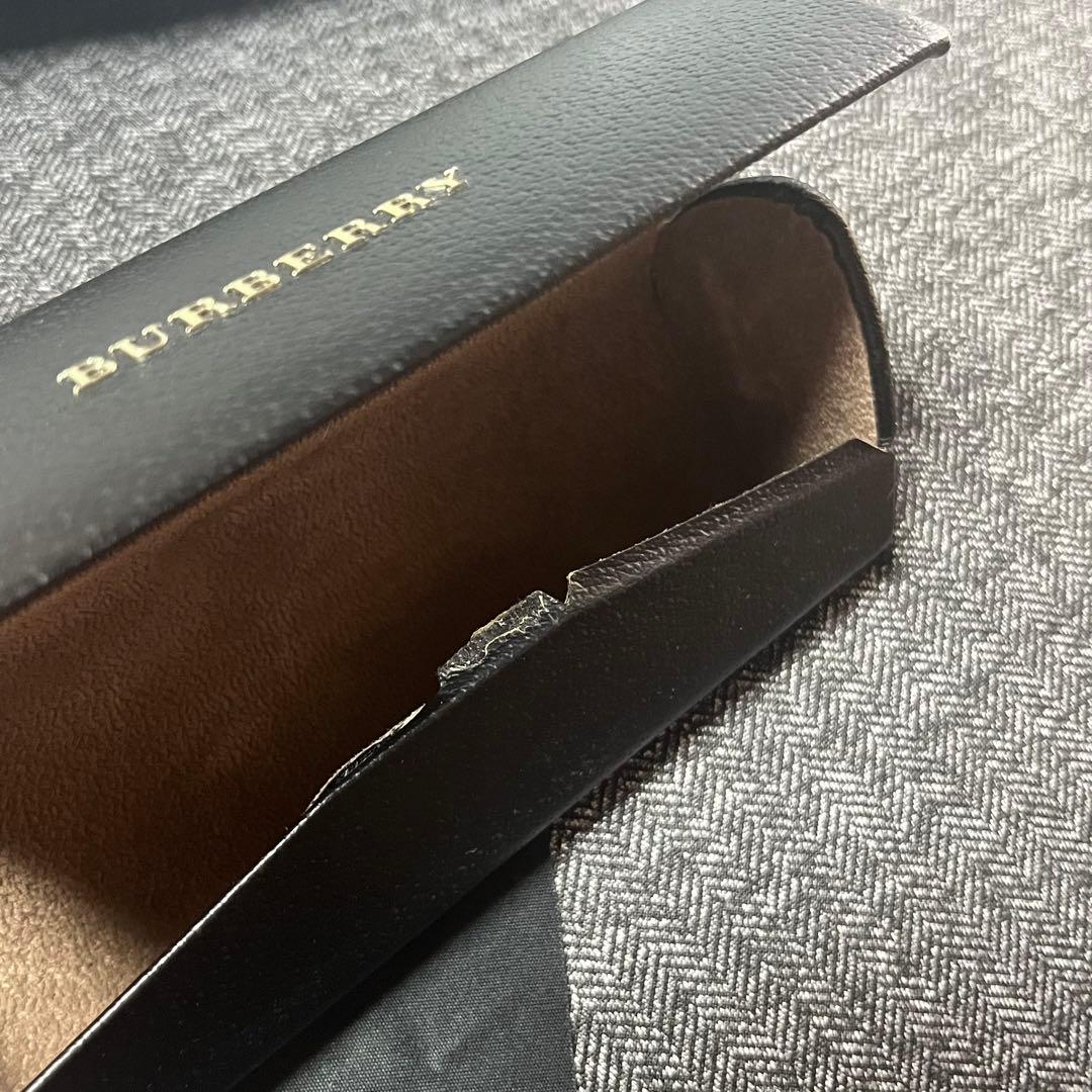 ✴︎BURBERRY✴︎サングラス