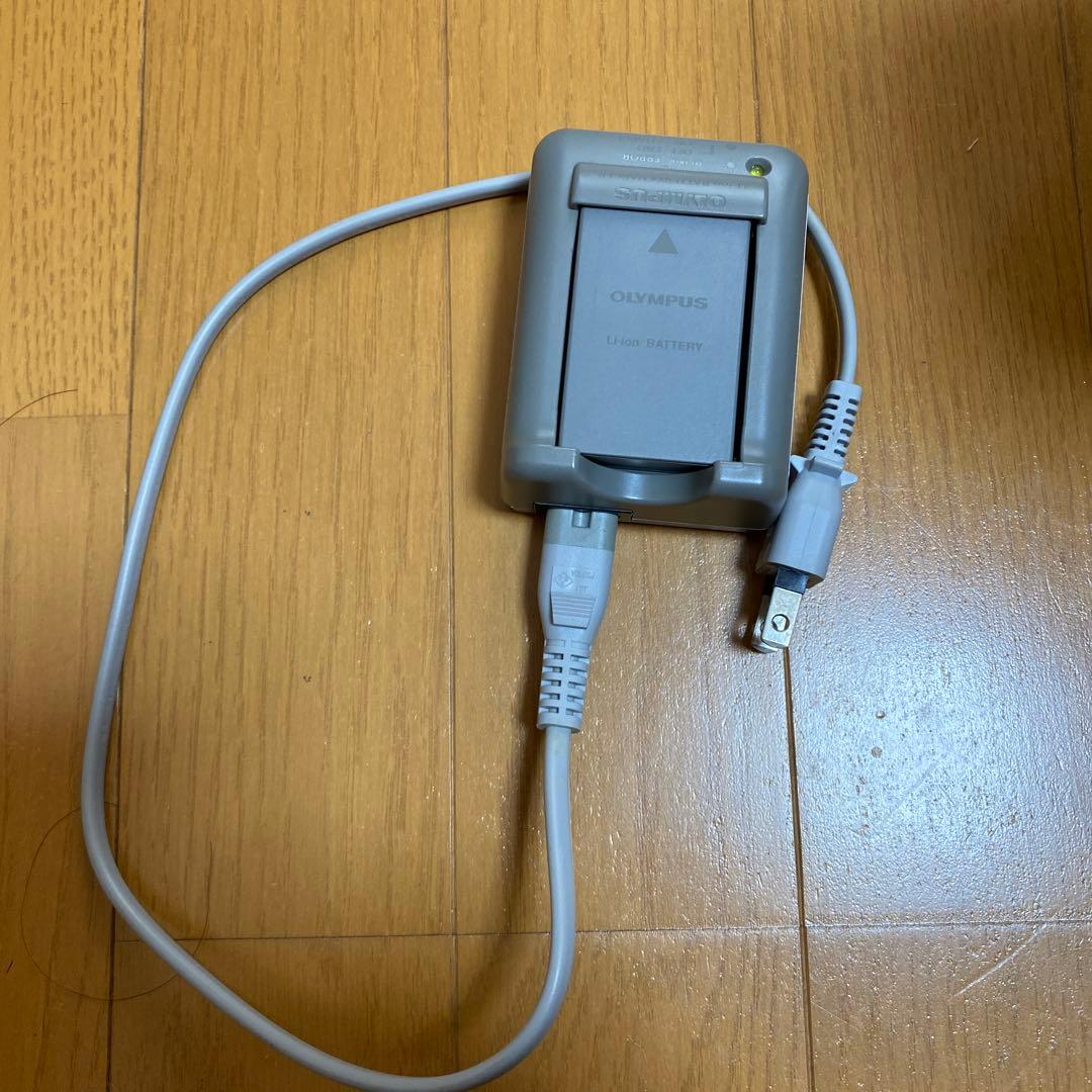 美品　OLYMPUS OM-D E-M10 MarkⅡ シルバー