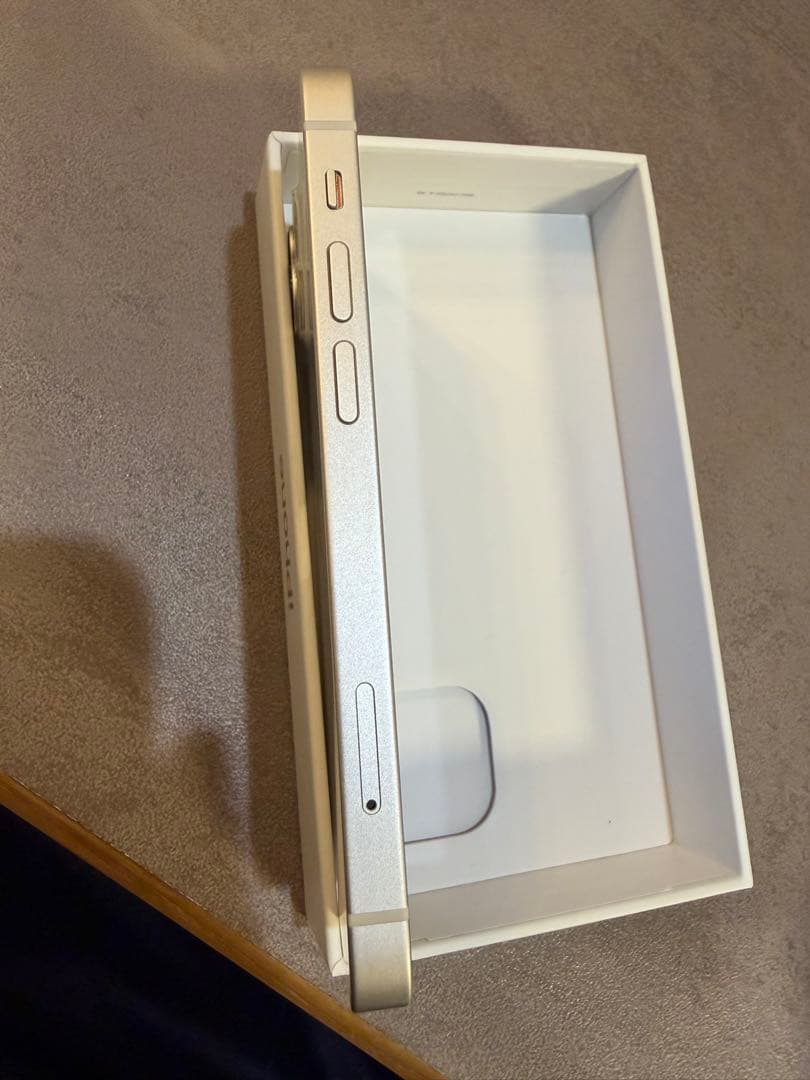 ★美品★Apple iPhone 13 mini 128GB 本体 スターライト