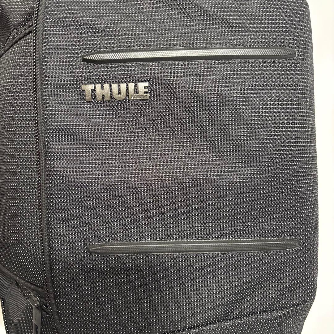 THULE　クロスオーバー2 15.6インチ ビジネスバッグ　ブラック　2way