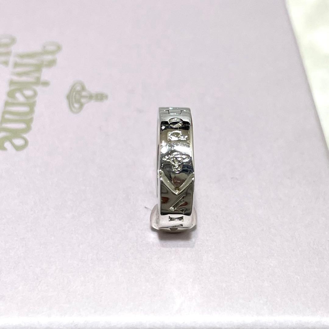 【極美品】ヴィヴィアンウエストウッド　ボビーフープピアス片耳　シルバー　箱ポーチ