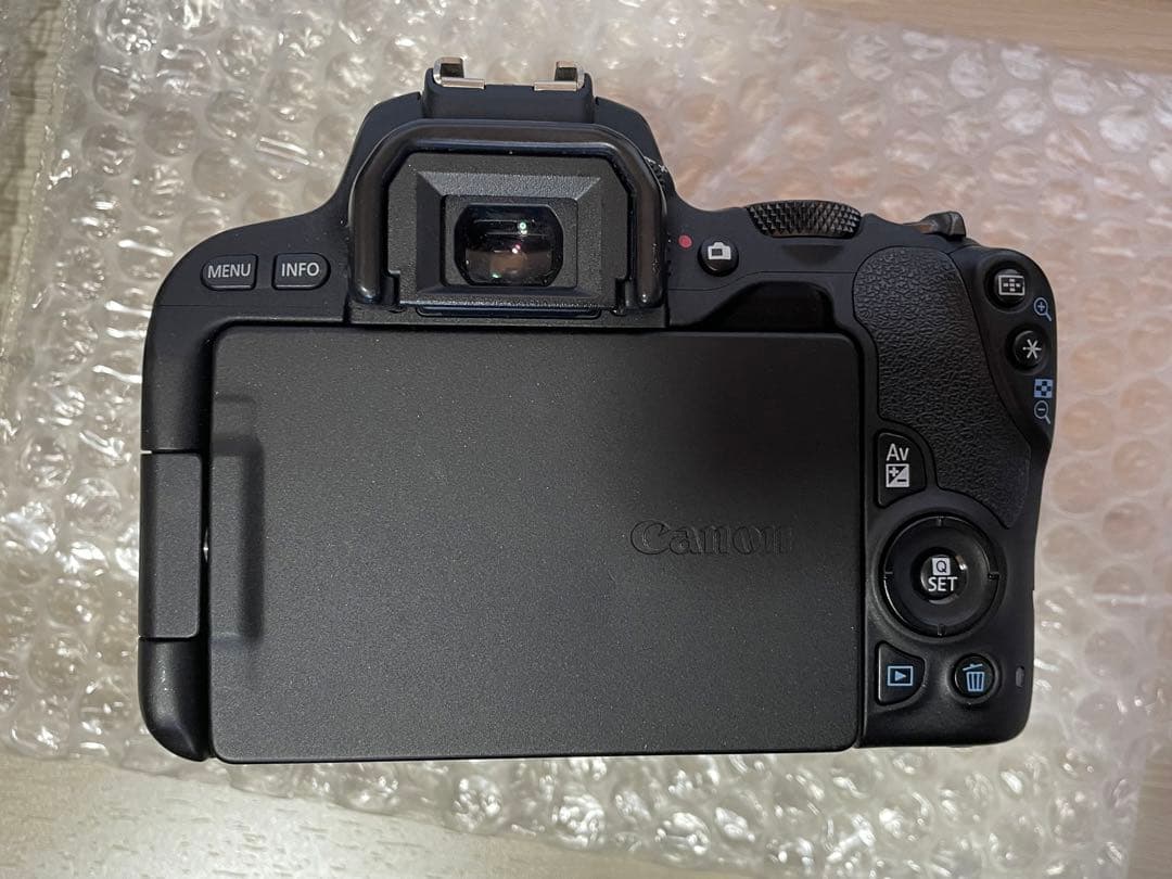 Cannon kissx9 一眼レフ