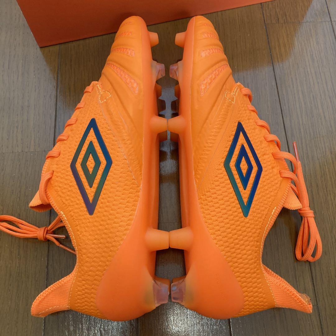 アンブロ UX Accuro 3 PRO FG 加茂24足限定スパイク オレンジ