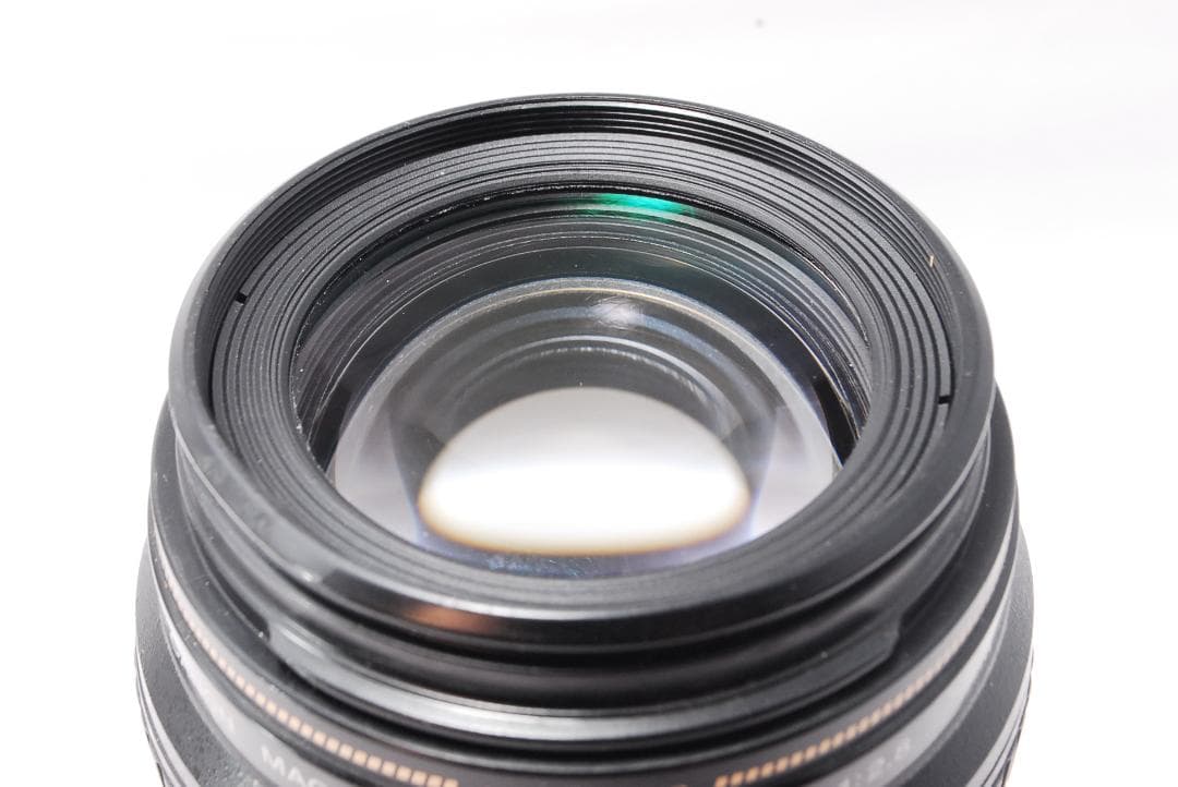 ✨人気単焦点レンズ✨Canon EF 100mm F2.8 USM