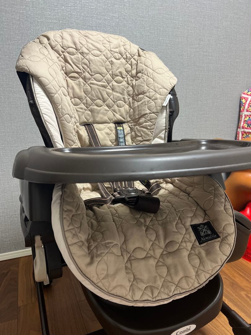 【美品】Combi コンビ　ネムリラ　AT ハイローチェア　オートスイング