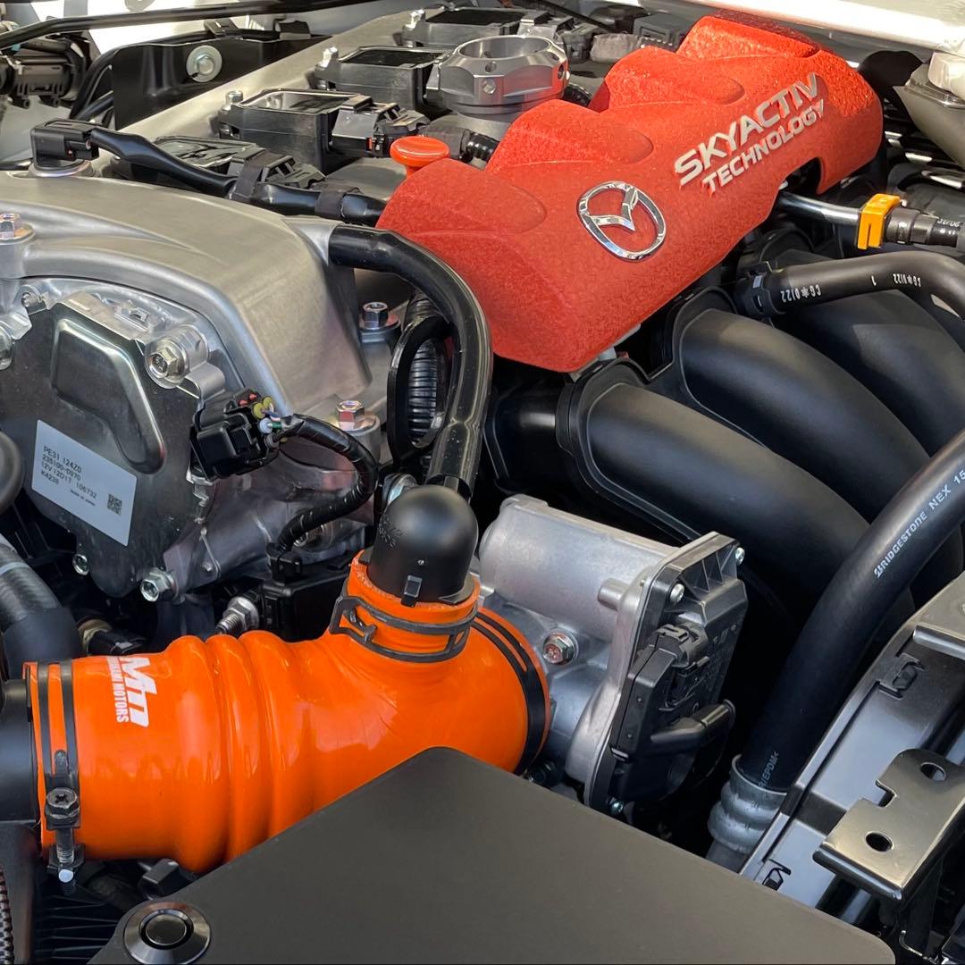 NDロードスター　エンジンルームオレンジ色４点セット ＋ オイルフィラーキャップ