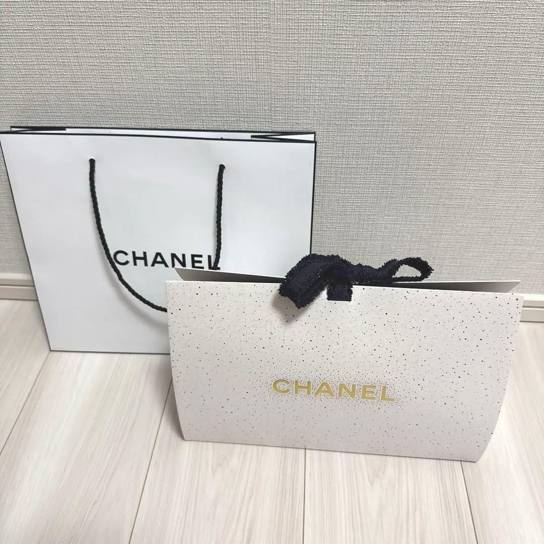 シャネル 2025 リップアンドネイルケア 有料ラッピング済/ショッパー付