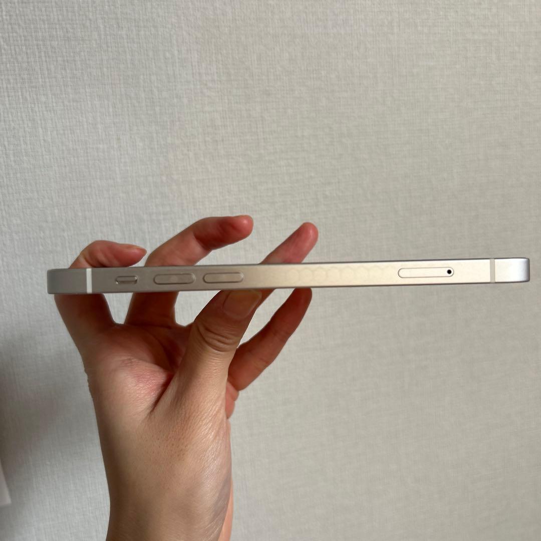 【美品】Apple iphone12 128GB ホワイト 付属品/箱あり