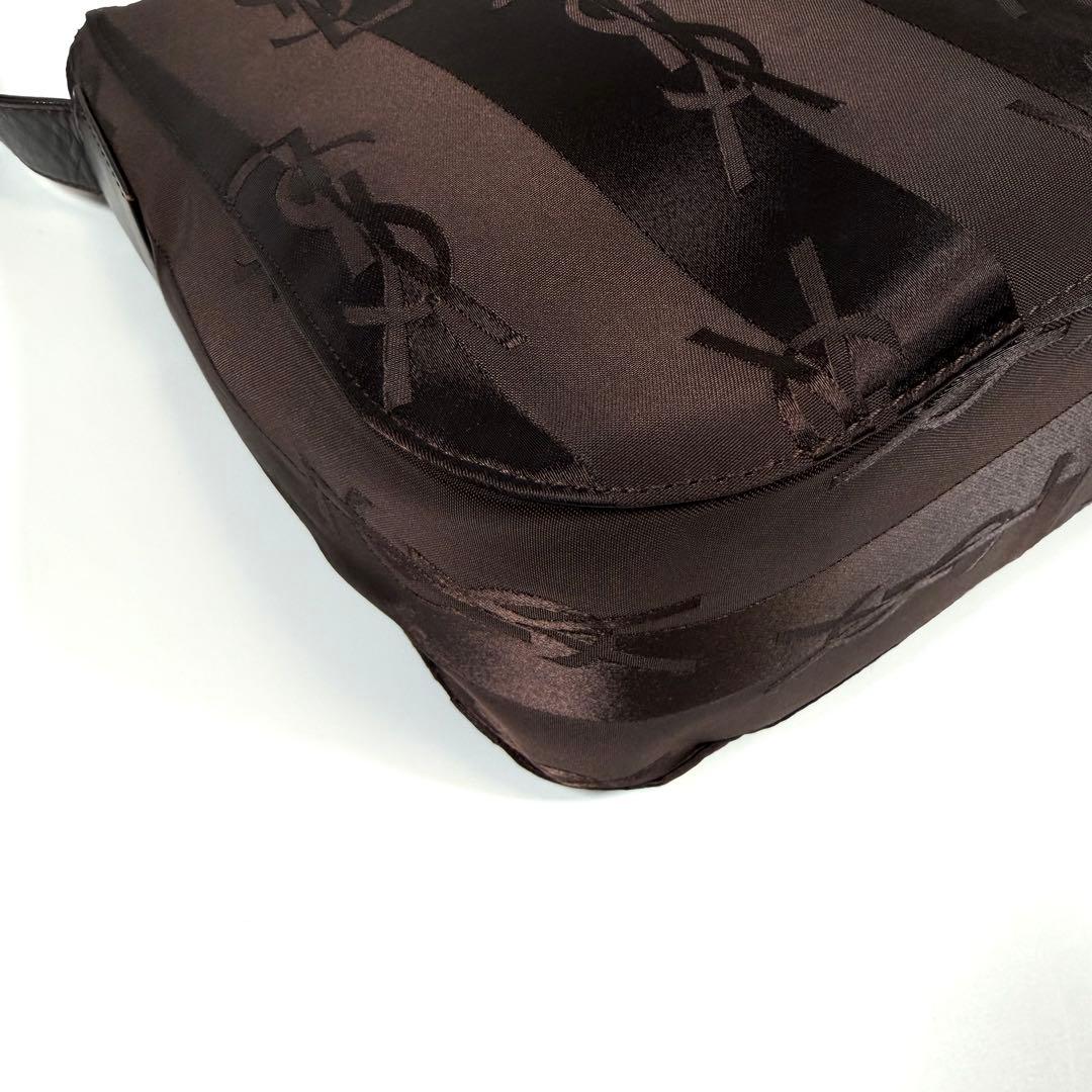 【極美品】イヴサンローラン　ワンショルダーバッグ　ナイロン　yslロゴ　ブラウン