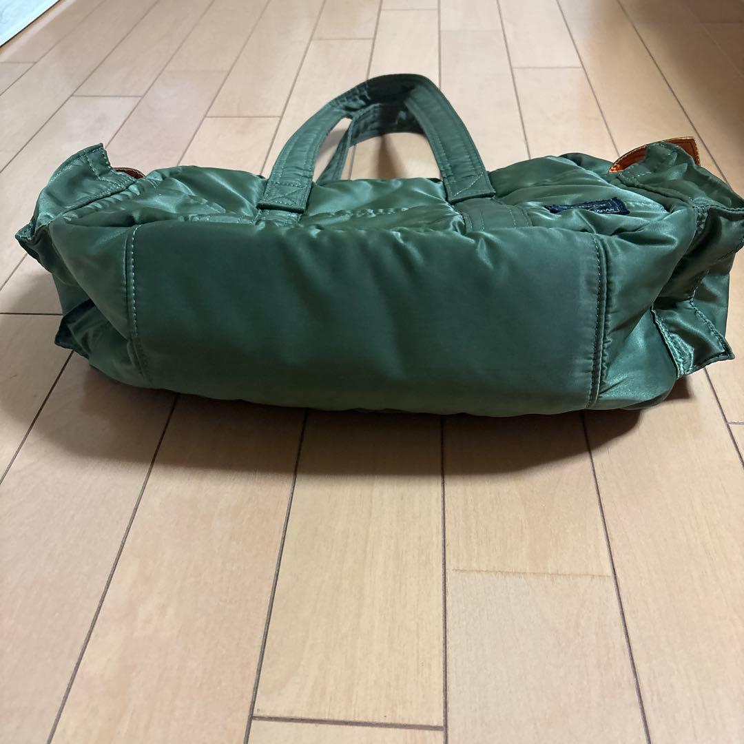 ポーターカーキ色ミドルボストンバッグ