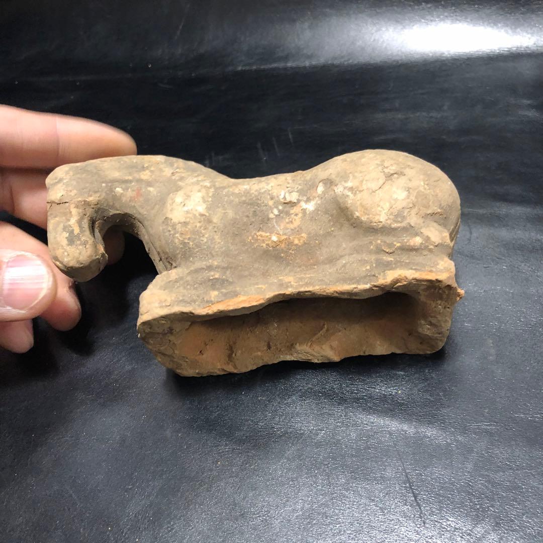 蔵から中国古銭と一緒の箱から出てきた 5体の内の1体　 馬ウマ中国古美術土器