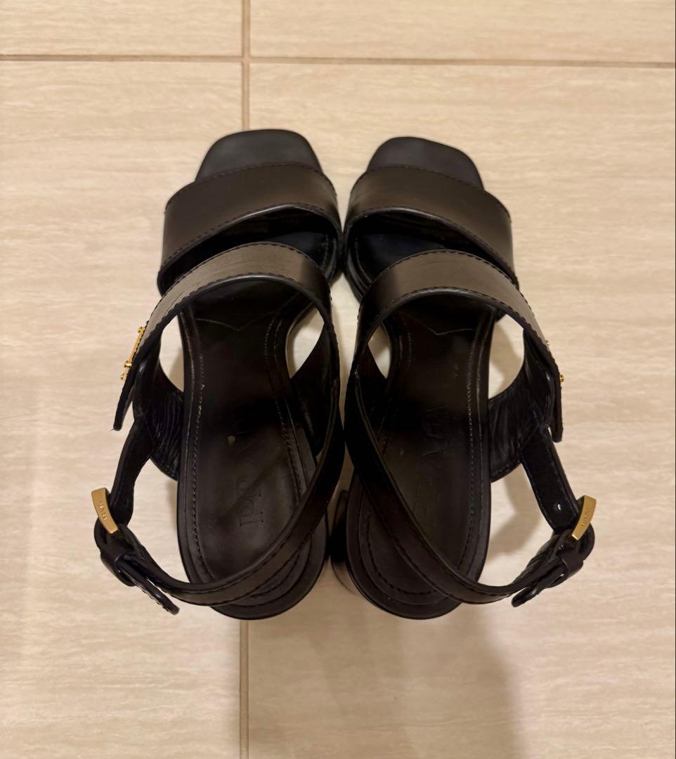 PRADA ブラック ヒールサンダル 37.5 / 24cm