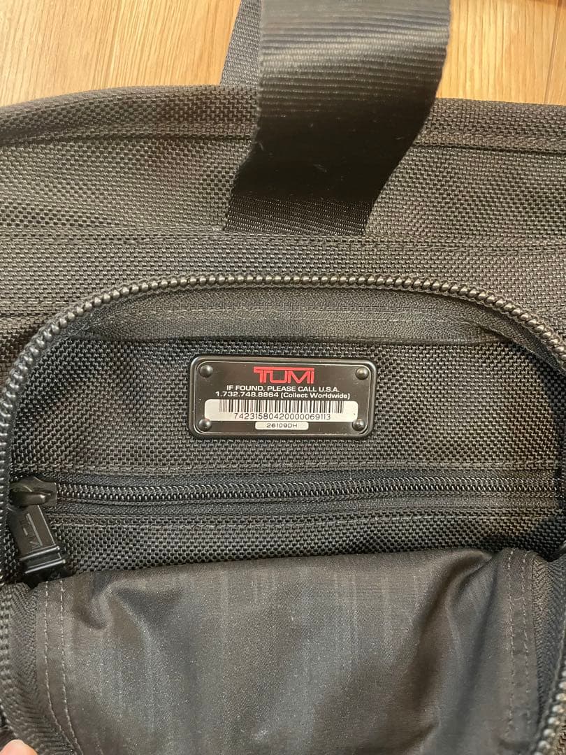 TUMI ブラック ビジネスバッグ 26109DH