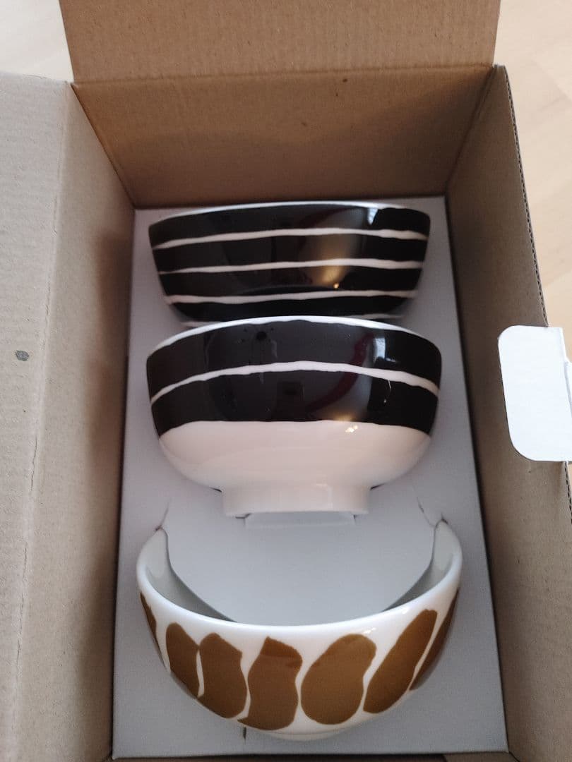 新品　マリメッコ marimekko ヒュライリュ Hyraily ボウル3個