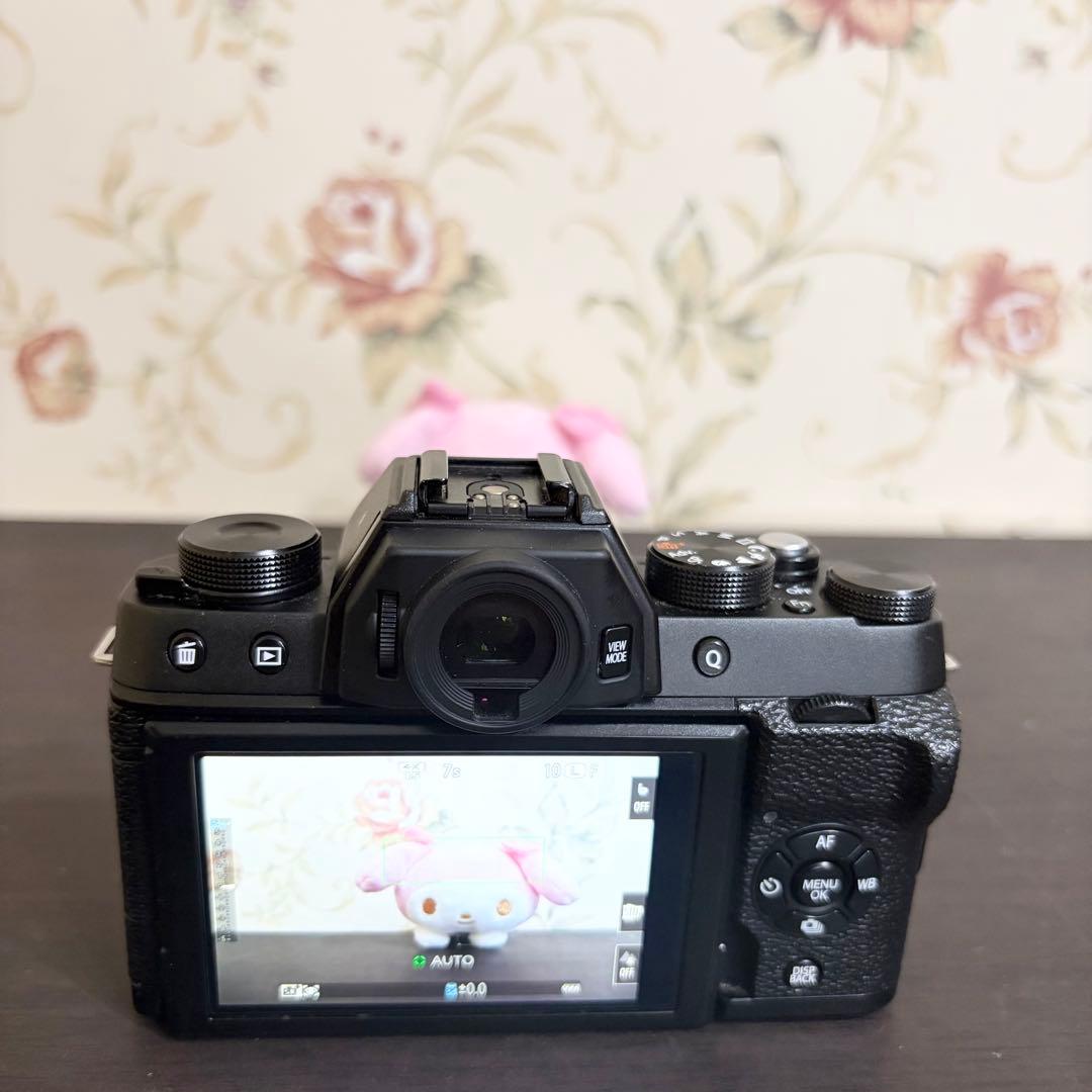 FUJIFILM X-T100 レンズキット XC15-45mm