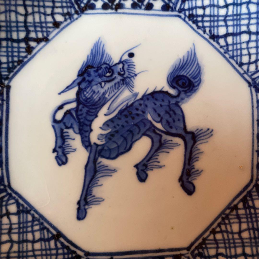 古伊万里　染付　霊獣　格子模様　中皿　2客