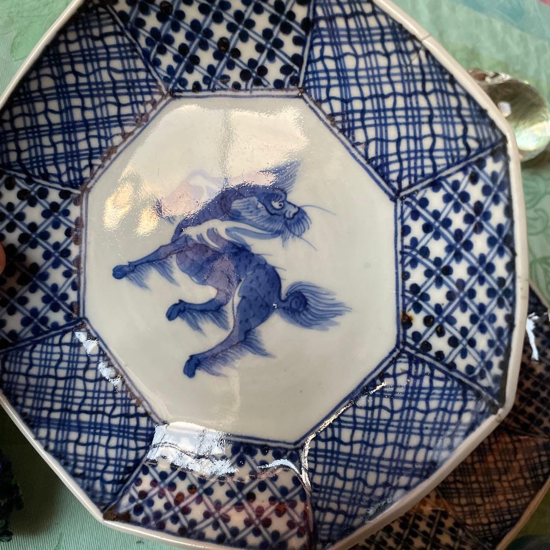 古伊万里　染付　霊獣　格子模様　中皿　2客