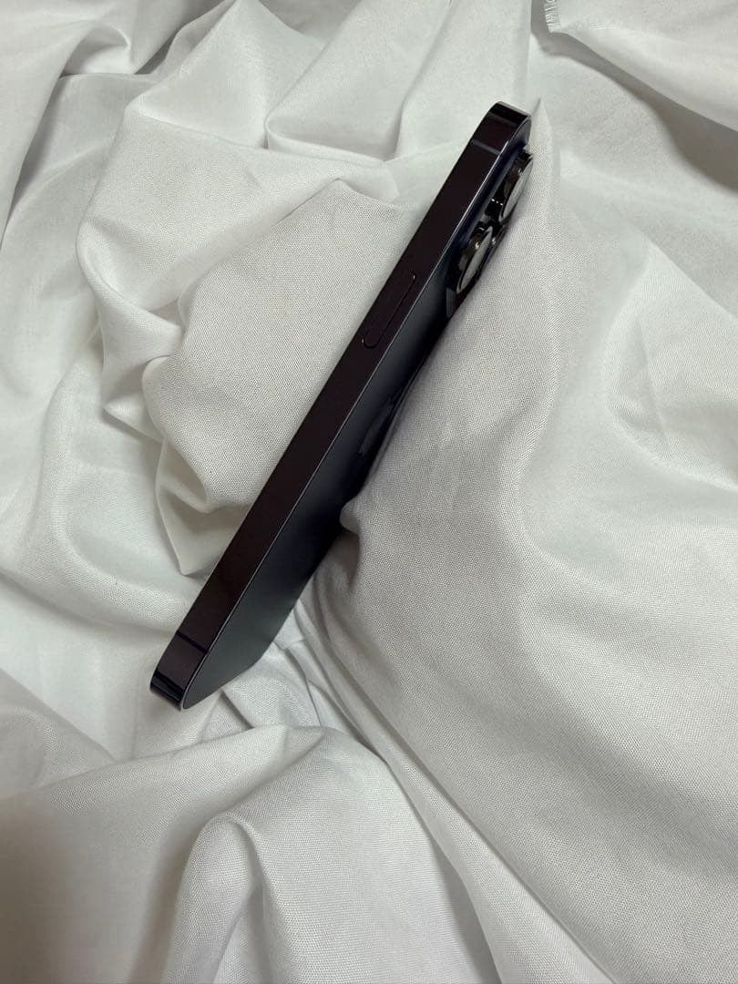 美品＊iPhone14pro SIMフリー