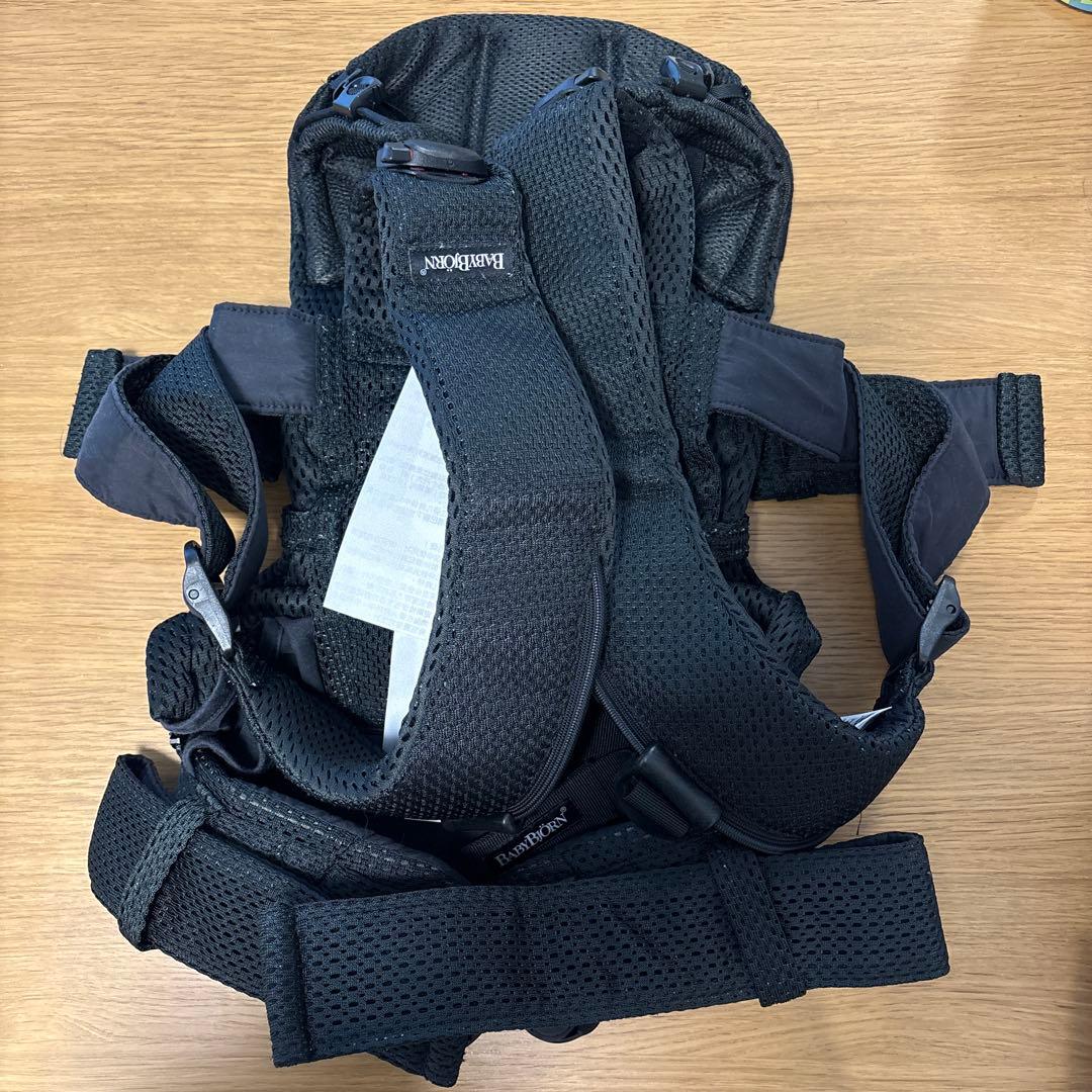 【美品】ベビービョルン ブラックONE KAI Air