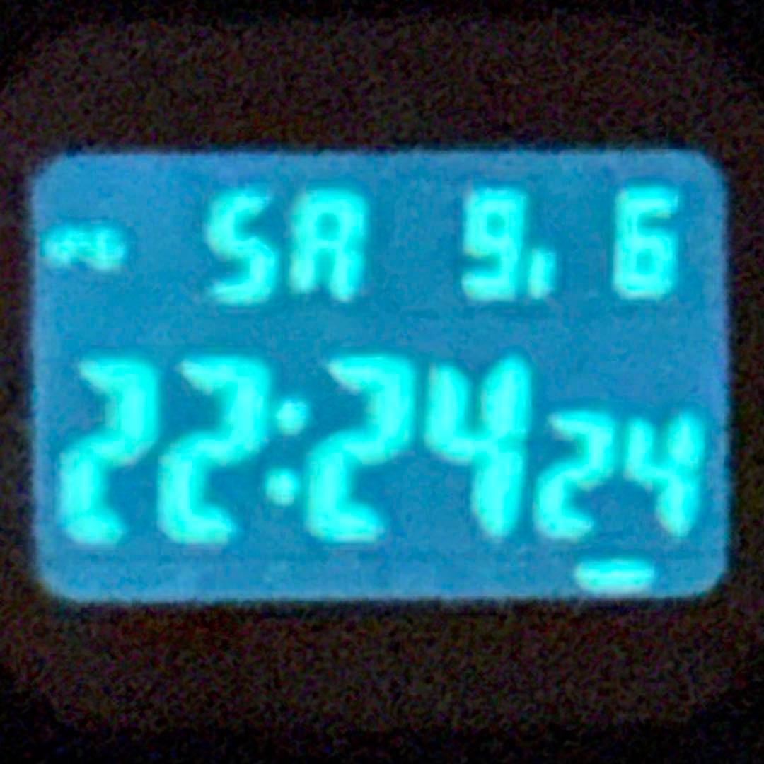 ②極美品 G-SHOCK GW-M5610BB 電波ソーラー ブラック 反転液晶