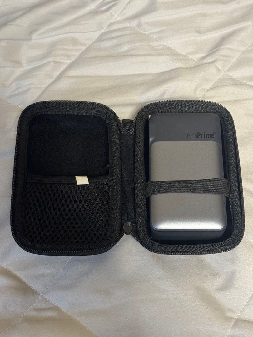 Anker 733 Power Bank 専用キャリングケース付き