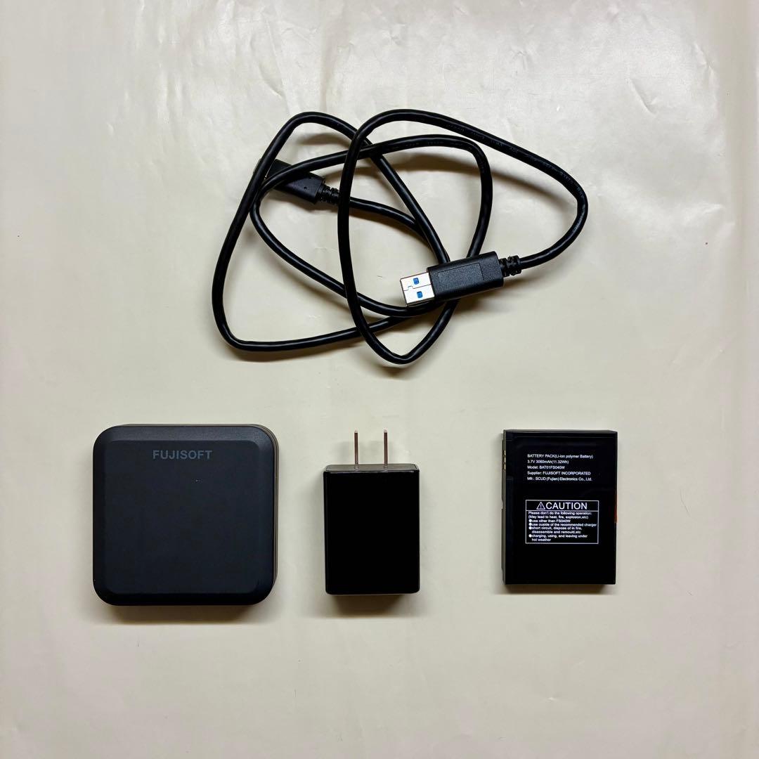 fujisoft FS040Wモバイルルーター & ホームキット