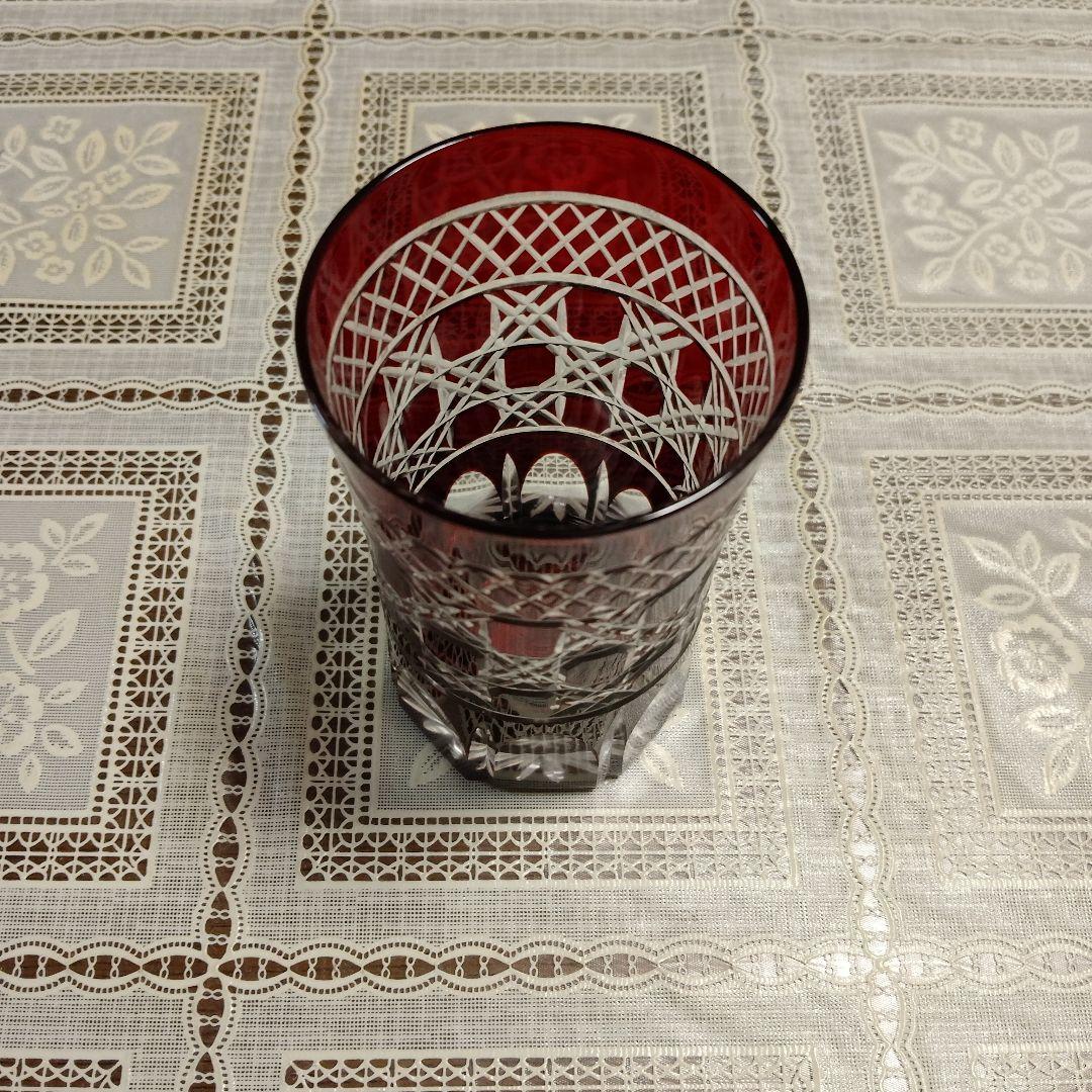 \"未使用\" ヤマザキガラス製　薩摩切子　南蛮赤　矢来、籠目　菊透かし紋様　グラス