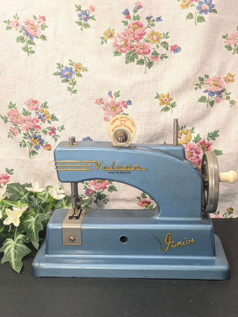 イギリス アンティーク バルカン トイミシン ミニミシン