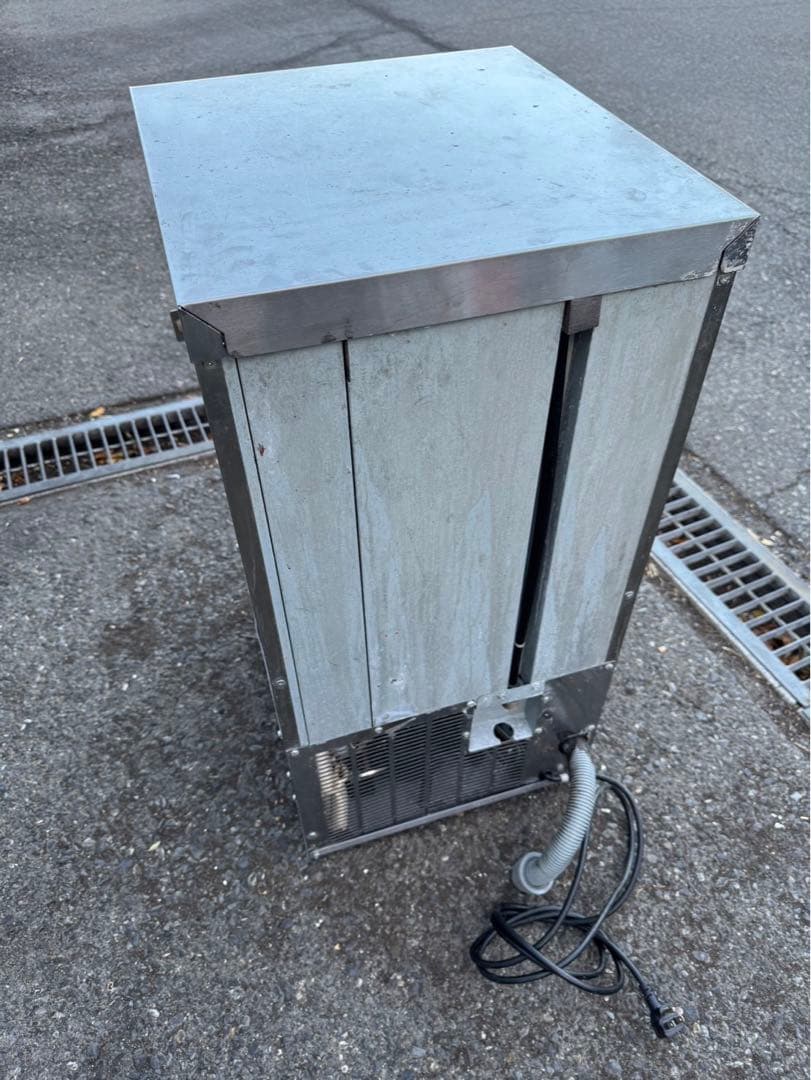 製氷機　パナソニック　キューブアイス　SIM-S2500