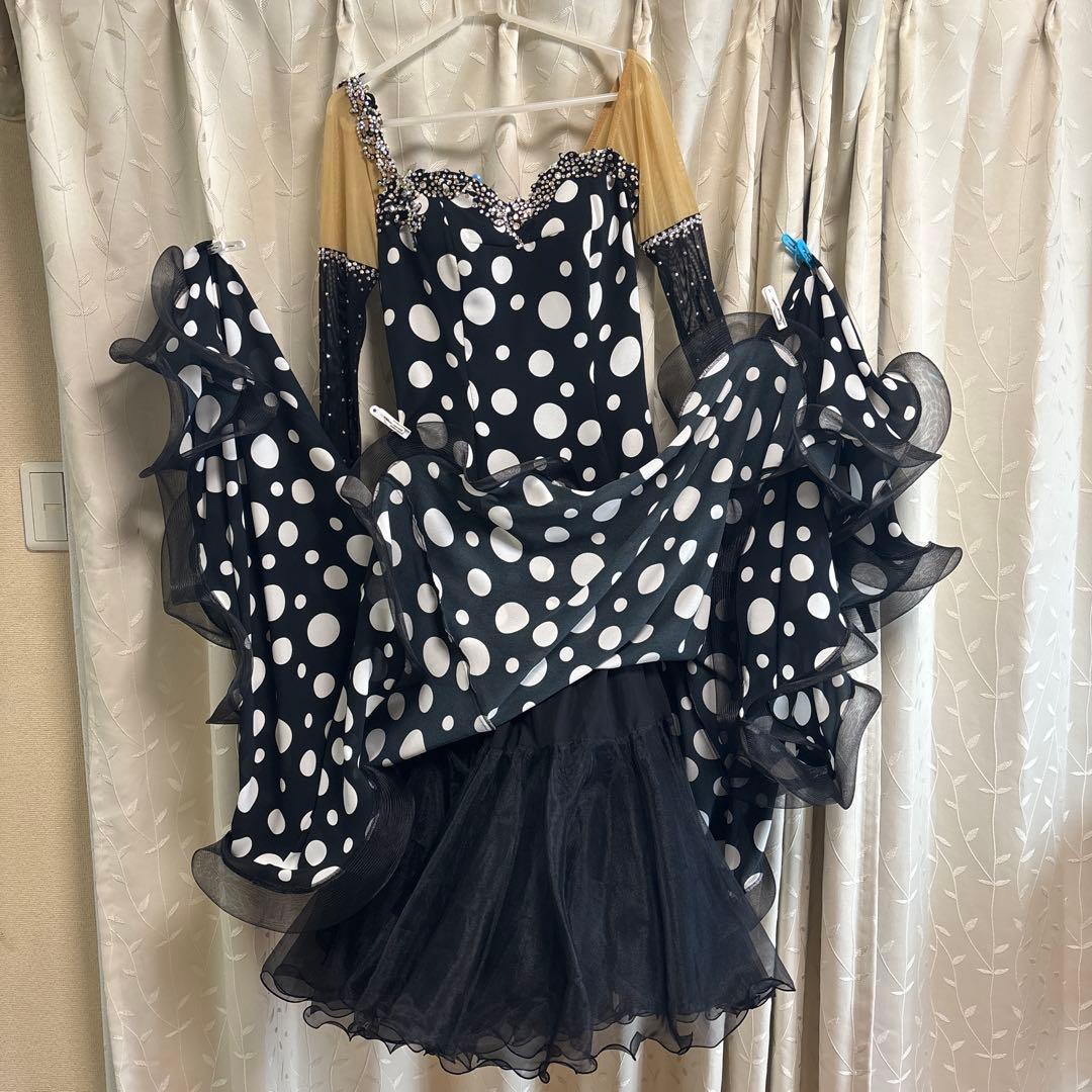 社交ダンススタンダードドレス