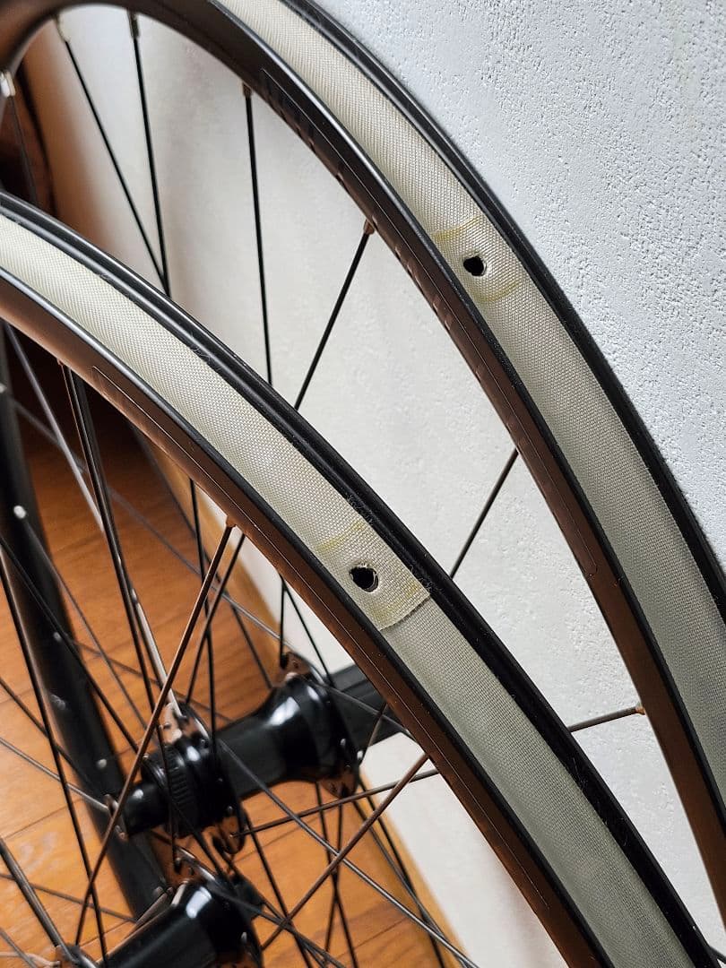 Bontrager アルミホイール AFFINITY TLR、美品タイヤセット