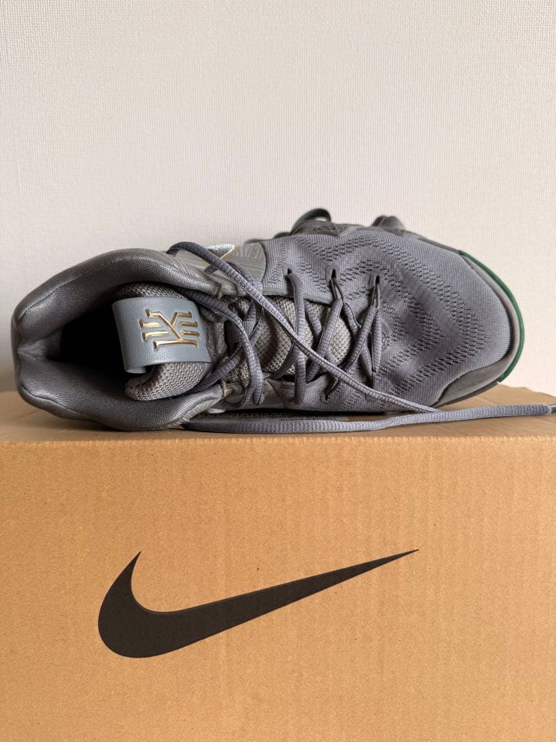 ナイキ カイリー4 シティオブガーディアン NIKE KYRIE 4