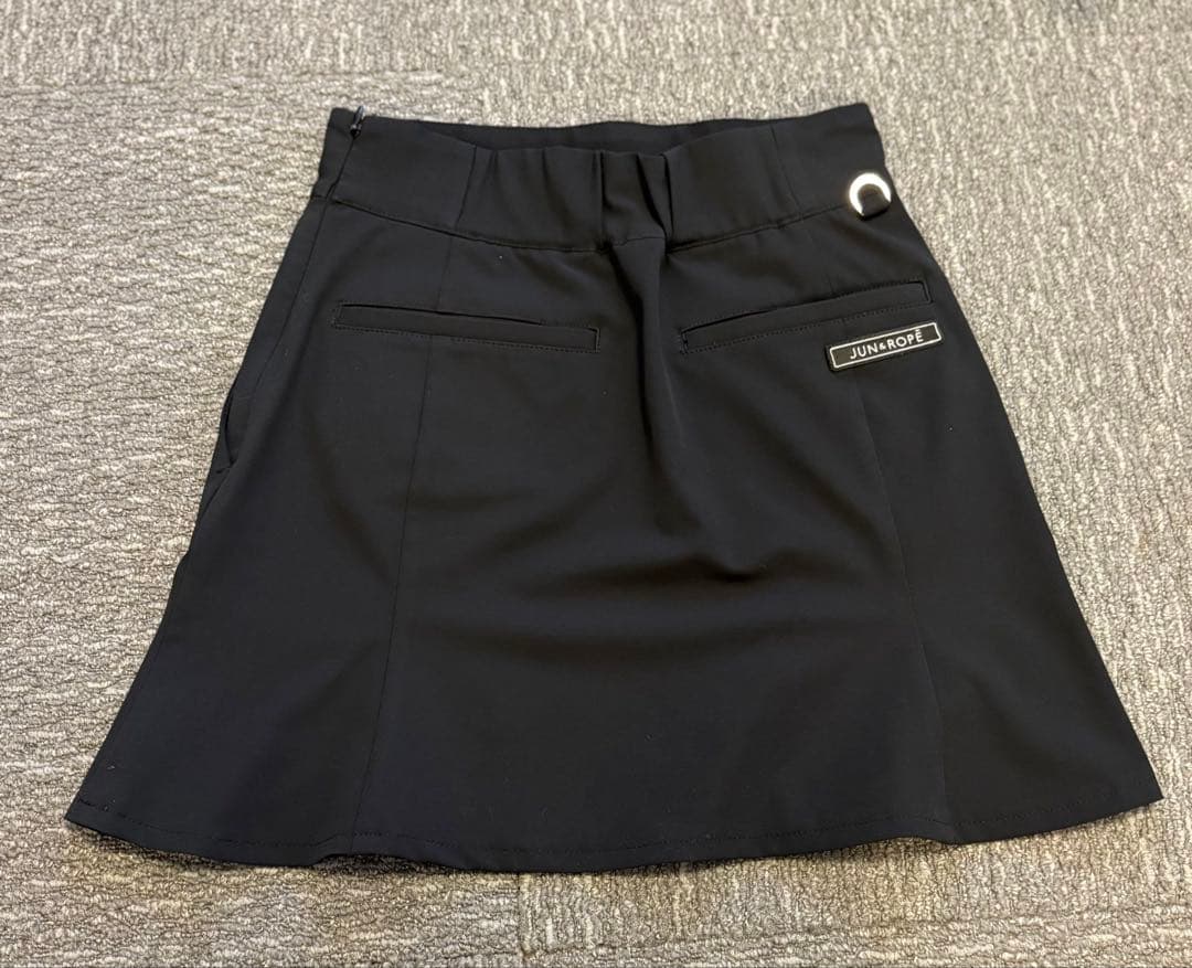 ジュンアンドロペ セットアップ　スカート　春ゴルフ