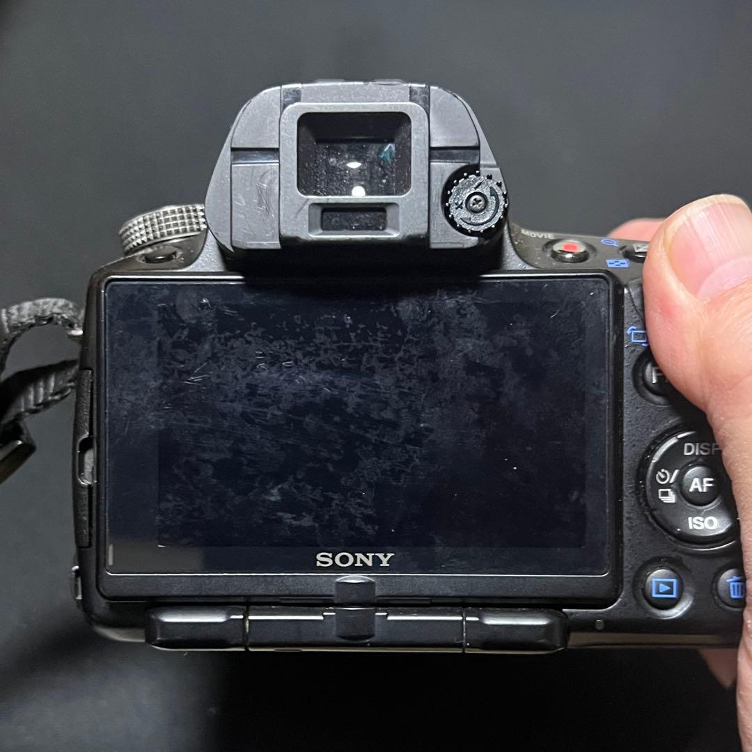 SONY α33 デジタル一眼レフカメラ　18-70mmレンズ等一式　ユーズド