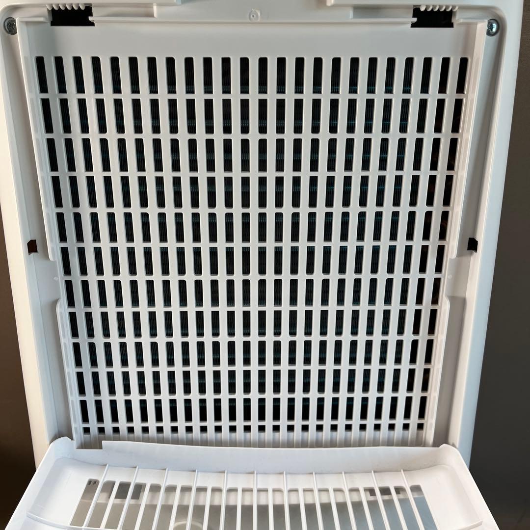 SHARP CV-R120-W プラズマクラスター除湿乾燥機