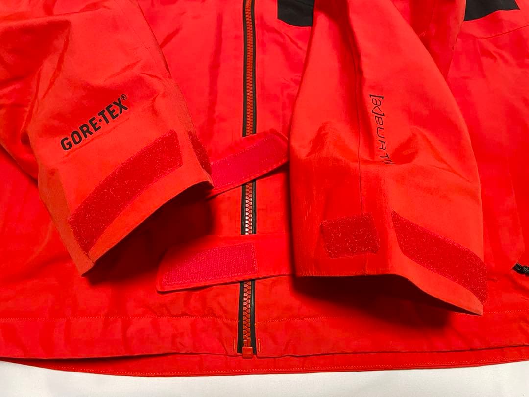 美品 バートン ak GORE-TEX 2L BOOM JACKET Mサイズ