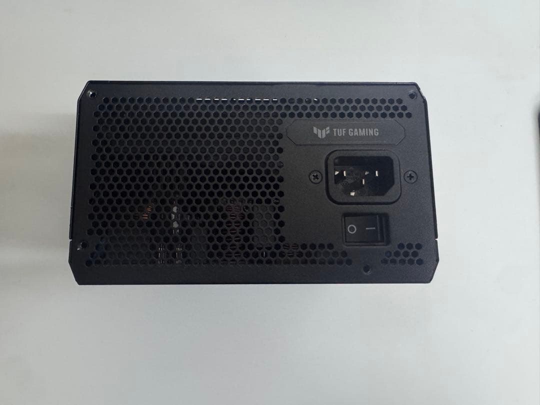 TUF GAMING 850W 電源ユニット