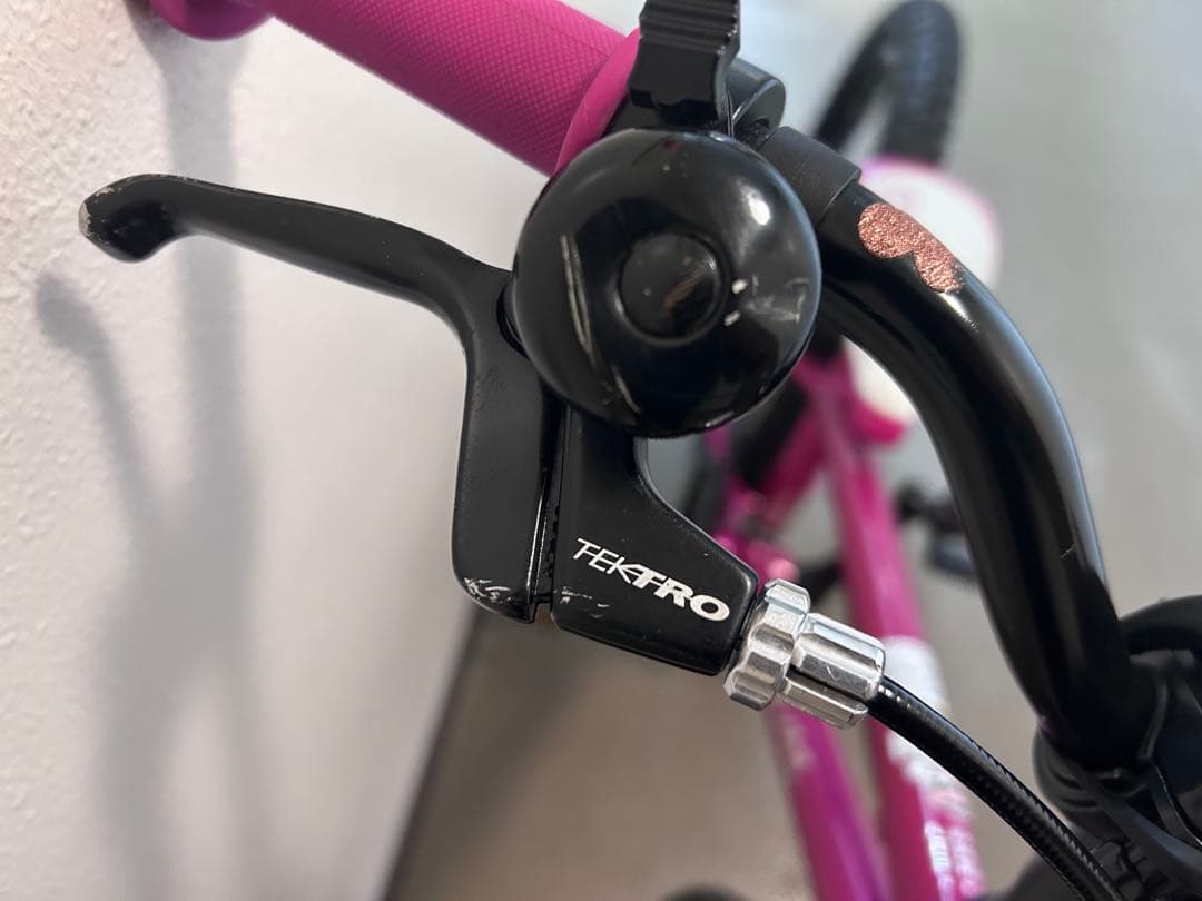 【直接受渡】ヨツバサイクル　20インチ　クリスタルピンク